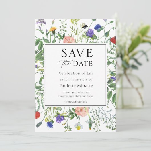 Invitation Fleur sauvage Fields Celebration of Life Save Date (Debout devant)