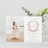 Invitation Fleur sauvage rose Monogram Crest Photo Anniversai (Debout devant)