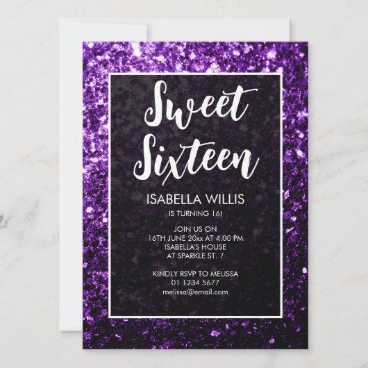 Invitation Fleur violet foncé Sweet 16 élégant script (Devant)