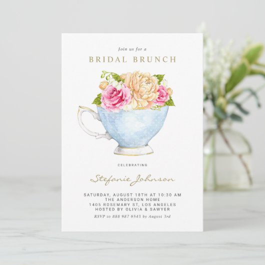 Invitation Fleurs à l'aquarelle dans un code QR de tasse de t (Debout devant)