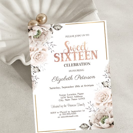 Invitation Fleurs Blanches Élégantes Sweet 16
