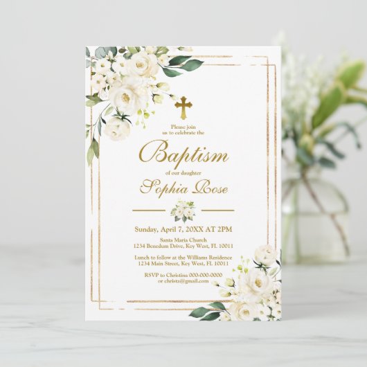 Invitation Fleurs blanches et cadre d'or fille Baptême (Debout devant)