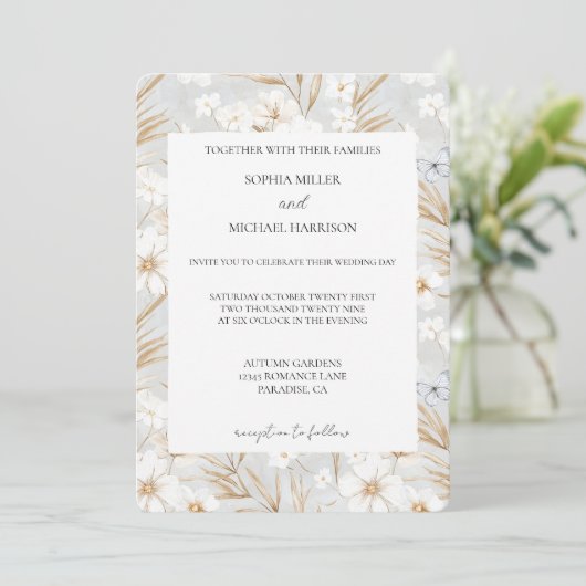 Invitation Fleurs Blanches Jolis Papillons Bleus Mariage (Debout devant)