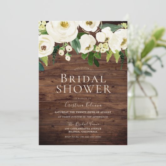 Invitation Fleurs blanches rustiques et Fête des mariées de c (Debout devant)