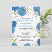 Invitation Fleurs bleues ornées et Fête des mariées Feuille v (Debout devant)