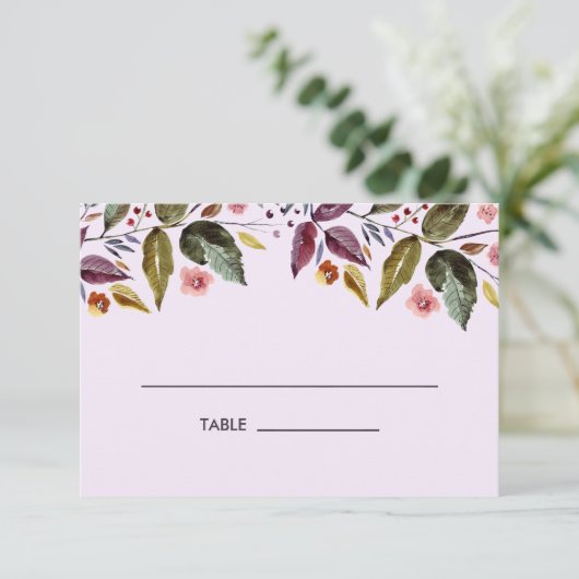 Invitation Fleurs d'automne Plum Mariage Table Place Card (Debout devant)