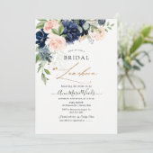 Invitation Fleurs de luncheon de mariage bleu marine blush aq (Debout devant)