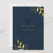 Invitation Fleurs de mariage bleu marine monogramme or (Dos)