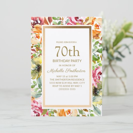 Invitation Fleurs orange rouge feuilles vertes or 70e anniver (Debout devant)