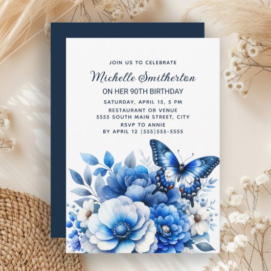 Invitation Fleurs papillons bleues Élégant 90e anniversaire