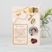 Invitation Fleurs pour 70e anniversaire & ballon en or avec m (Debout devant)