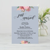 Invitation Fleurs roses typographie juste mariés bleu poussié (Debout devant)