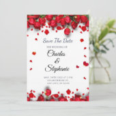 Invitation Fleurs rouges aux coeurs rouges romantiques (Debout devant)