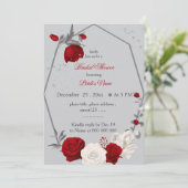 Invitation fleurs rouges et blanches douche géométrique (Debout devant)