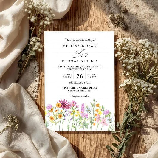 Invitation Fleurs sauvages Élégant Moderne Chic Code QR Maria
