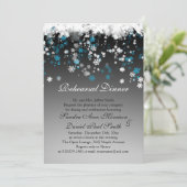 Invitation Flocons de neige blancs et bleus sur un dîner noir (Debout devant)