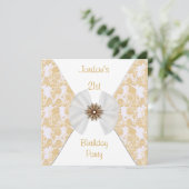 Invitation Floral Brown Gold White Bow 21e fête d'anniversair (Debout devant)