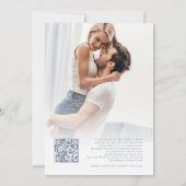 Invitation Floral moderne Superposition photo Texte bleu QR M (Dos)