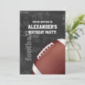 Invitation Football américain Personalized Chalkboard (Debout devant)