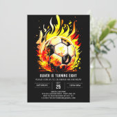 Invitation Football coloré Enfants éditable Anniversaire (Debout devant)