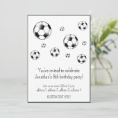 Invitation Football noir et blanc Thème de la fête d'annivers (Debout devant)