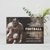 Invitation Football Player Game Day Party (Debout devant)