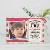 Invitation Football Rustic Red (Debout devant)