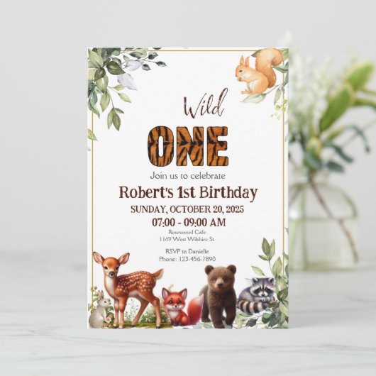 Invitation Forêt 1er sauvage Une forêt Animaux Anniversaire (Debout devant)