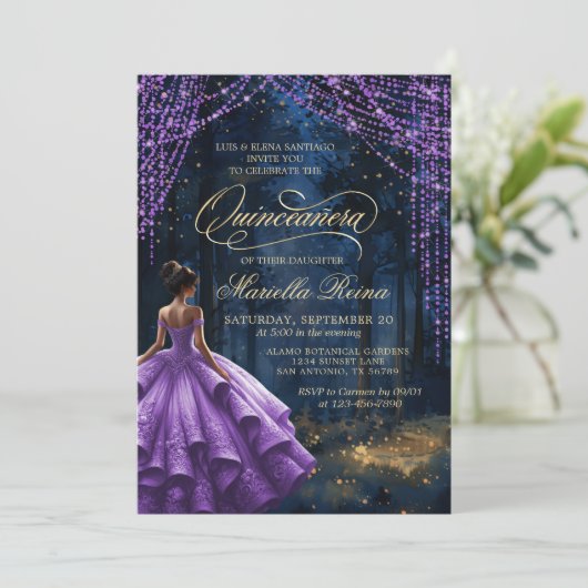 Invitation Forêt enchantée violet lavande Quinceañera (Debout devant)