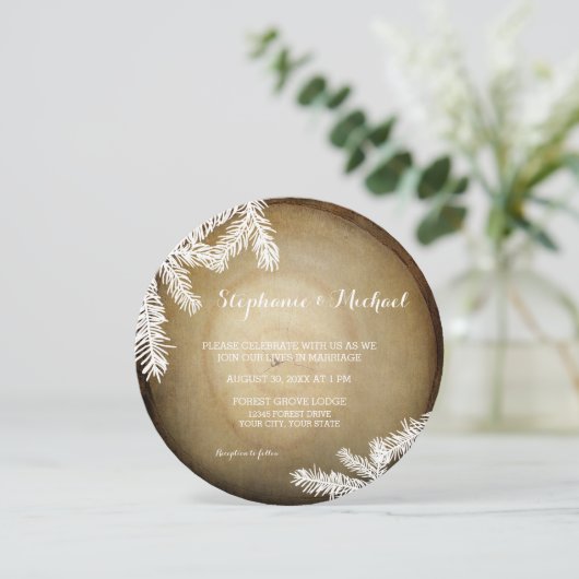 Invitation Forêt forestière Rustique Mariage de tronc d'arbre (Debout devant)