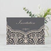 Invitation formelle (Debout devant)