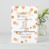 Invitation Friendsgiving Points Orange Et Or Moderne (Debout devant)
