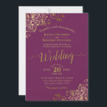 Invitation Frills or Elegant Cassis Purple Magenta Mariage<br><div class="desc">Cette belle faire-part de mariage présente un design simple mais élégant avec la calligraphie de script en dentelle sur un cassis violet ou magenta couleur arrière - plan et frilly or fausse feuille de papier dans les coins. Le libellé est formel,  mais la disposition est moderne et design.</div>