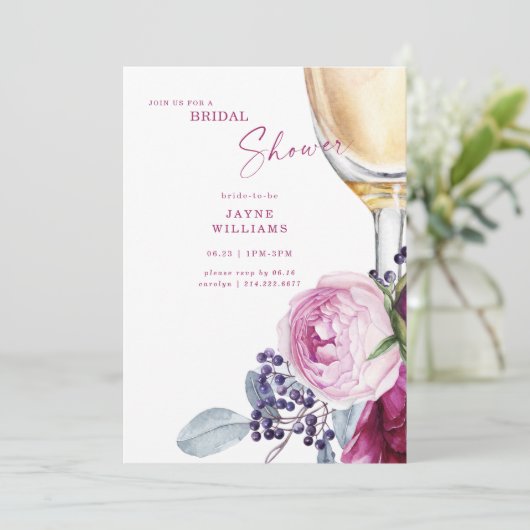 Invitation Fuchsia Fleurs Champagne Élégant Shower de Mariée  (Debout devant)