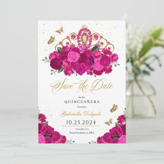 Invitation Fuchsia & Gold Tiara Enregistrer La Date Quinceañe (Debout devant)