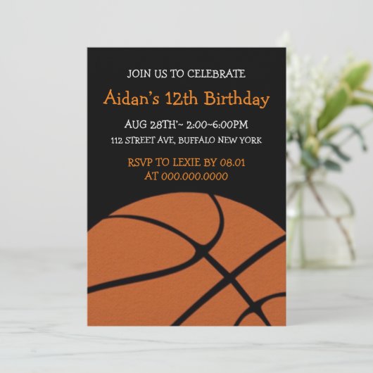Invitation Fun Basketball fête d'anniversaire (Debout devant)