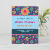 Invitation Fun Floral Personnalisé Age Anniversaire Invitatio (Debout devant)