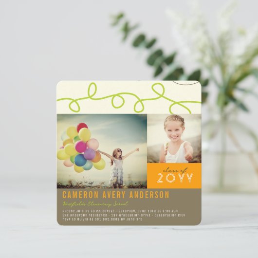 Invitation Fun Loop Scribbles Modern 2 Photo Graduation Party (Debout devant)