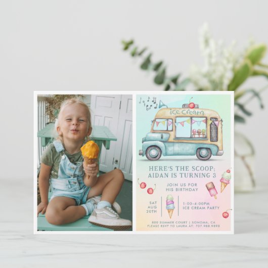 Invitation Fun Summer Ice Cream fête d'anniversaire (Debout devant)
