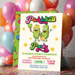 Invitation Funny Retro Pickleball Party<br><div class="desc">Belle et drôle Pickleball Anniversaire Invitations de fête. Comprend deux cornichons à l'aneth habillés pour les cours avec des rackets à visière et à pagaie, entourés de boules à cornichons avec des polices rétro Hippie vibes. Idéal pour tout âge ou genre ! Idéal aussi pour un plaisir de se retrouver...</div>