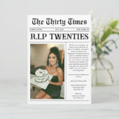 Invitation Funny RIP Twenties Newspaper 30th Birthday (Debout devant)
