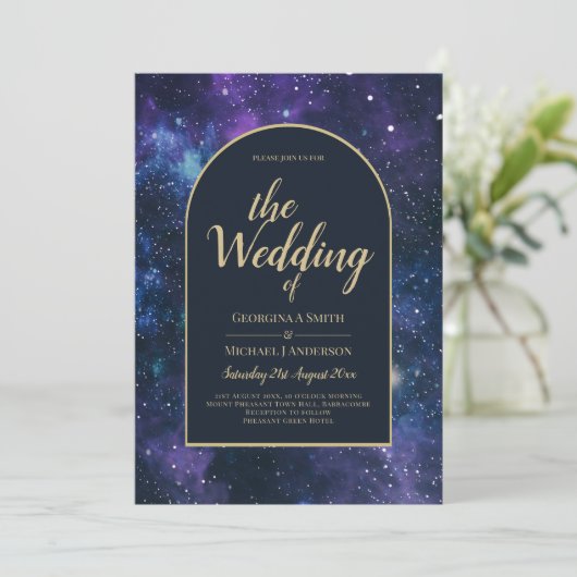 Invitation Galaxy Starry Nuit violet bleu Mariage or (Debout devant)