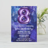 Invitation Garçon Bleu Violet 8e Anniversaire (Debout devant)
