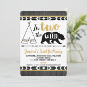 Invitation garçon sauvage d'invitation d'anniversaire de l'or (Debout devant)