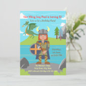 Invitation Garçon Viking guerrier et dragon Fête d'anniversai (Debout devant)