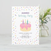 Invitation Gâteau d'anniversaire coloré amusant (Debout devant)