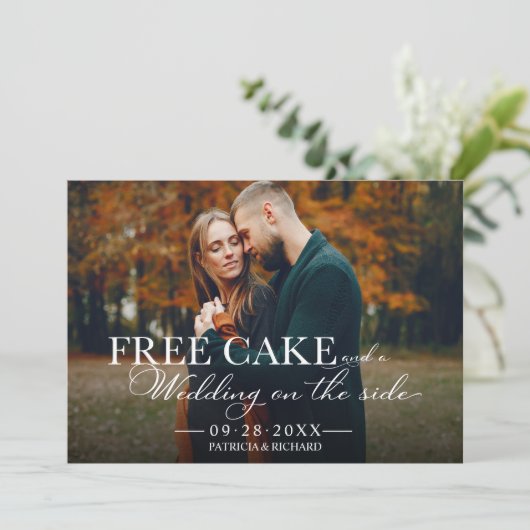 Invitation Gâteau Gratuit Mariage Drôle Enregistrer La Date P (Debout devant)
