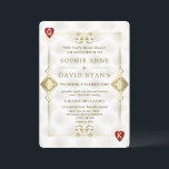 Invitation Gatsby Or Casino Royale Vegas Poker Mariage<br><div class="desc">Conception de carte unique sur le thème de Casino Royale et Gatsby le Magnifique. Elle présente un style art déco vintage, un cadre old Hollywood des années 1920 rugissantes avec des Fleur-de-lis en faux or, des cœurs rouges, Q et K dans deux coins (simulant des cartes à jouer), sur fond...</div>