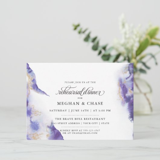 Invitation Géode d'aquarelle Améthyste moderne BarefootBride™ (Debout devant)
