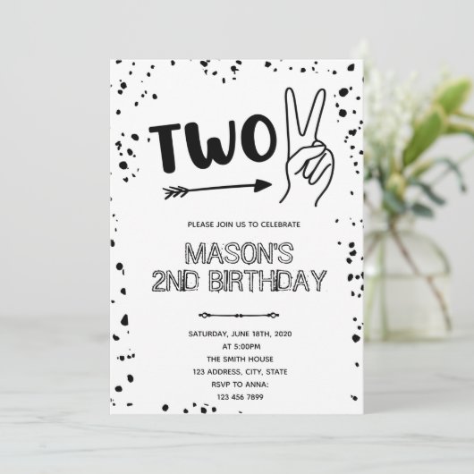 Invitation Geste de la main noir blanc 2e anniversaire  (Debout devant)